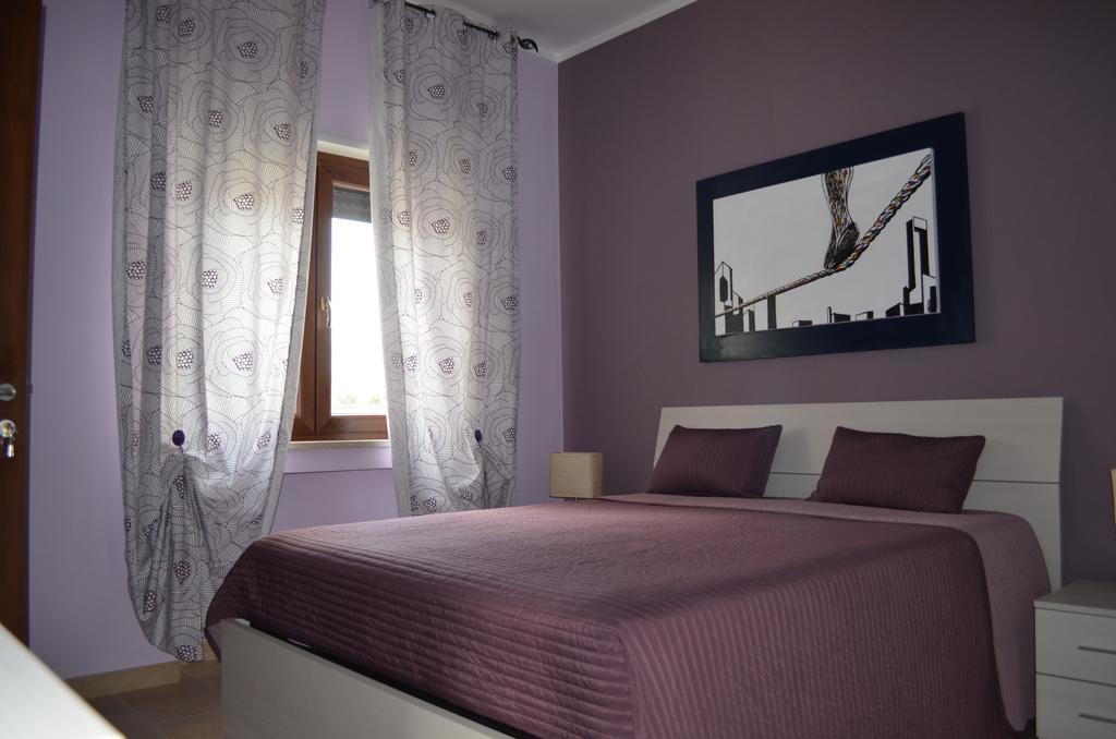 Lambruschini 69 Bed and Breakfast Fiumicino Habitación foto